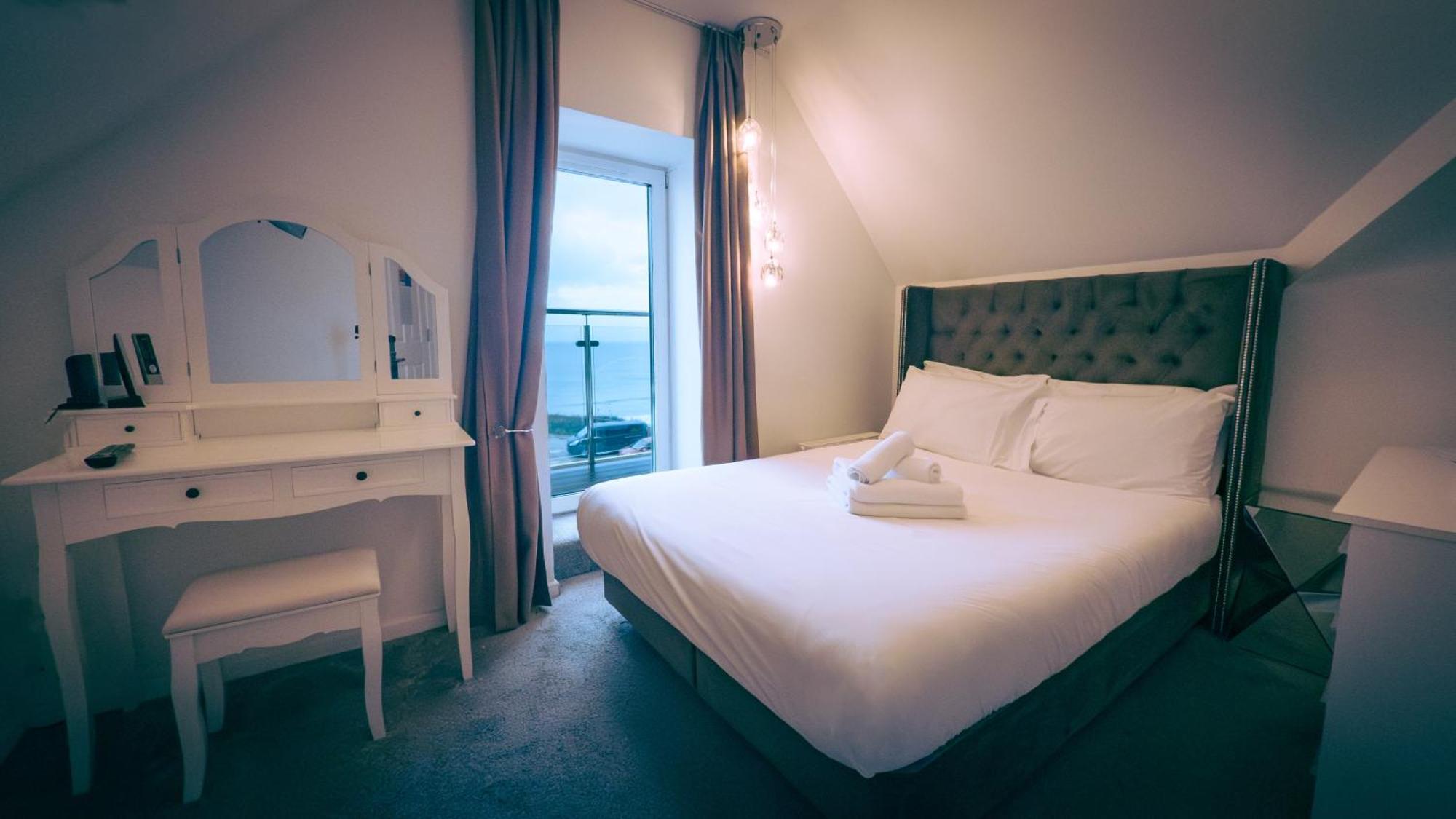 Oyo Newquay Beach Hotel Dış mekan fotoğraf